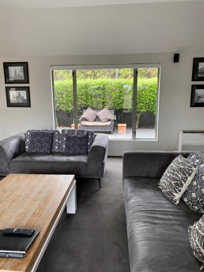 Home By Hagley Park Christchurch Dış mekan fotoğraf