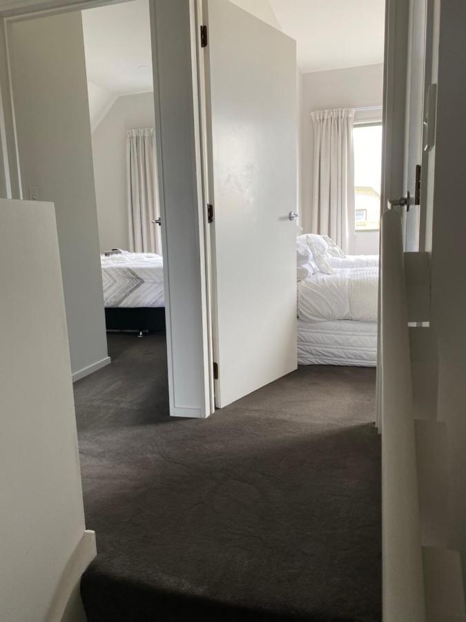 Home By Hagley Park Christchurch Dış mekan fotoğraf